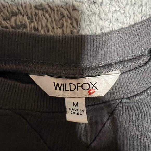WILDFOX Graphic Crew Pullover Sweatshirt Womens Medium Wish It Was Saturday Gray - Picture 4 of 7